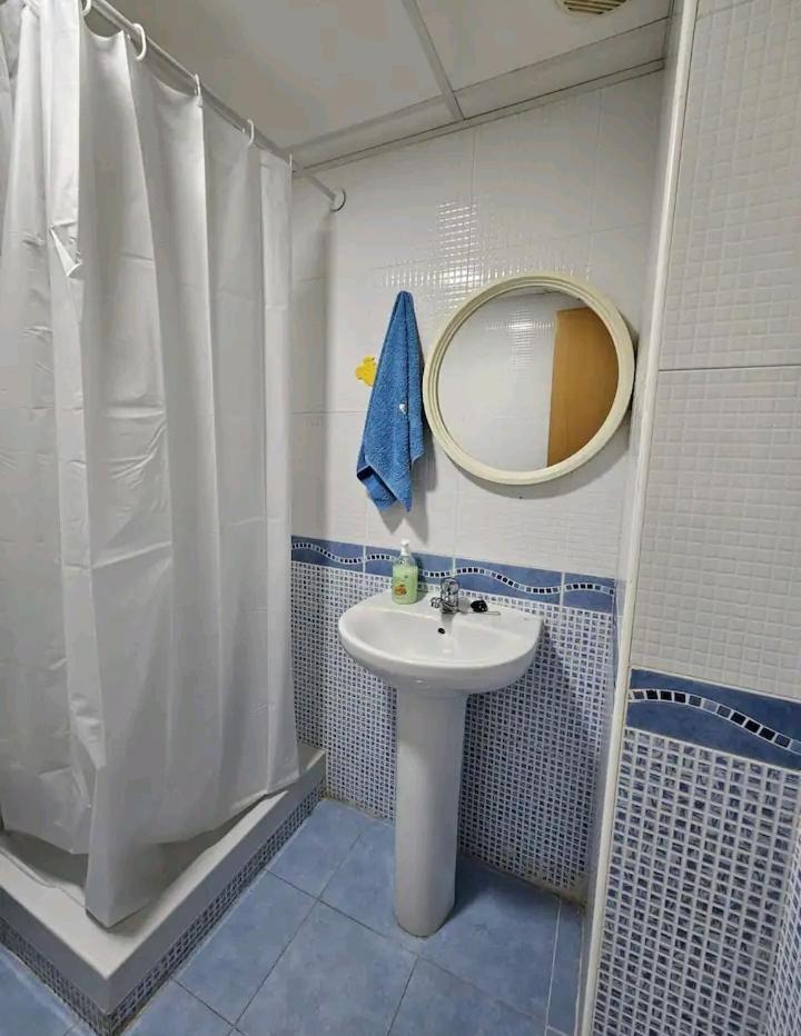 Habitacion En Piso Compartido Cerca De Playa Apartment Xilxes  Exterior photo